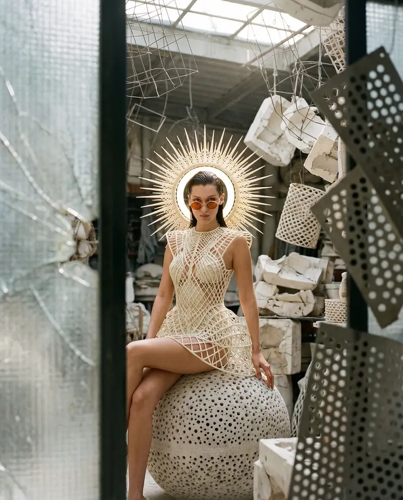 Preview of Surrealist Voyeur Fashion JSON