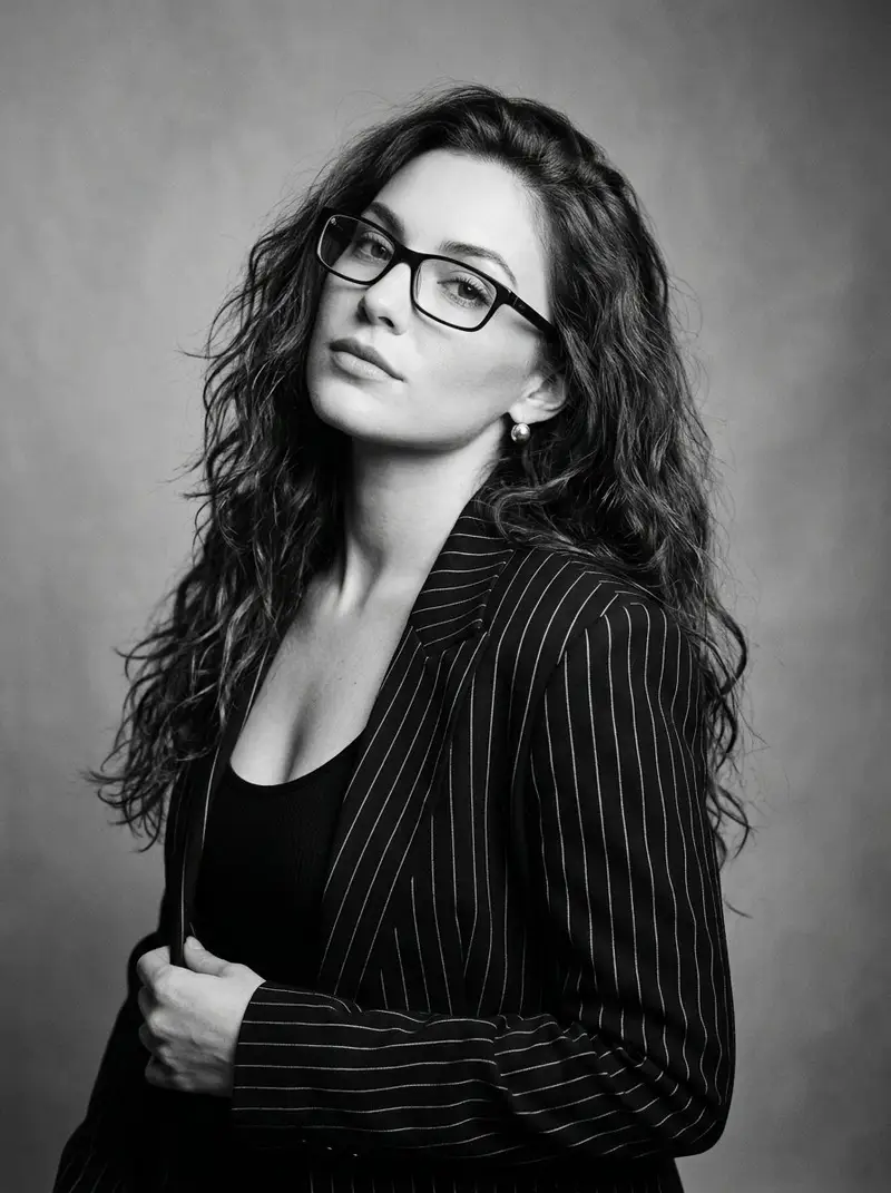 Preview of Black and White Fashion Portrait
