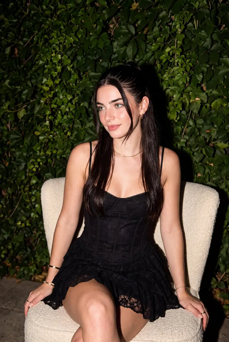 Preview of Outdoor Direct Flash Lace Dress Portrait