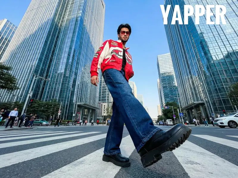 Preview of Ultra-Wide-Angle Street Fashion Photography