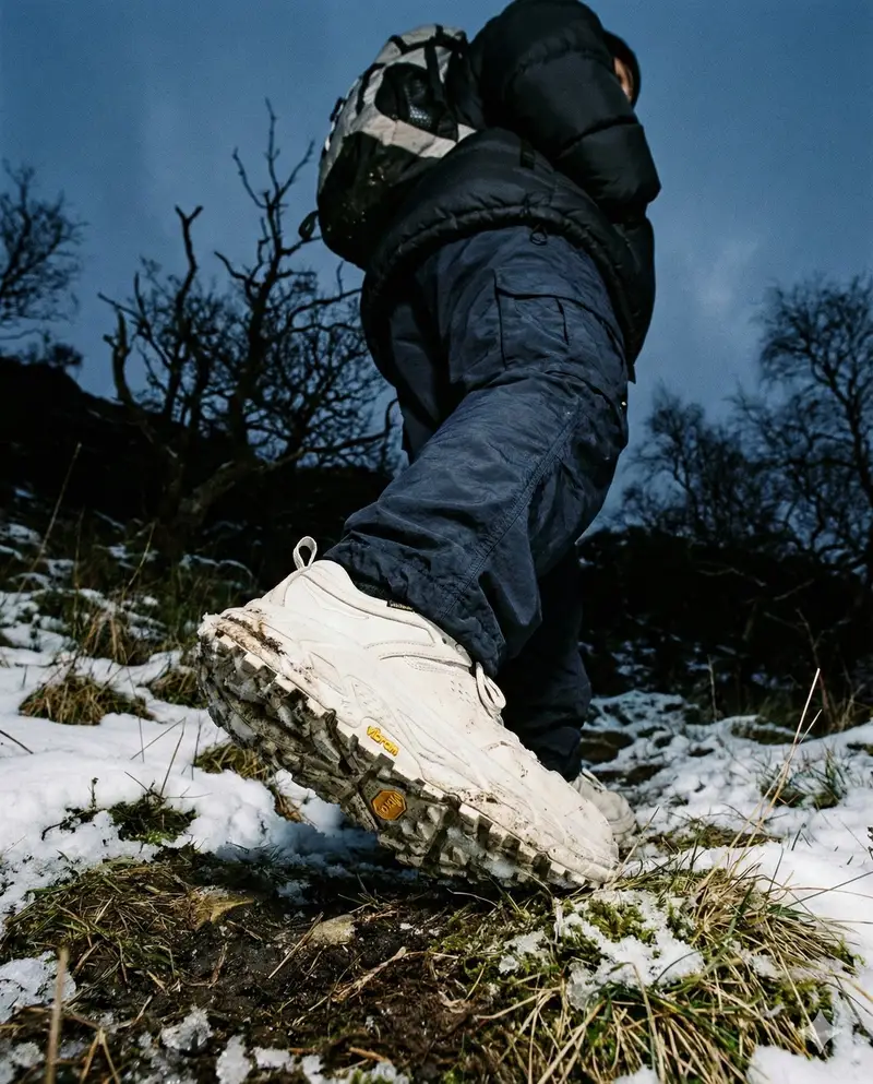پیش‌نمایش Gorpcore Editorial: Extreme Worm's-Eye View of Hiking Boot