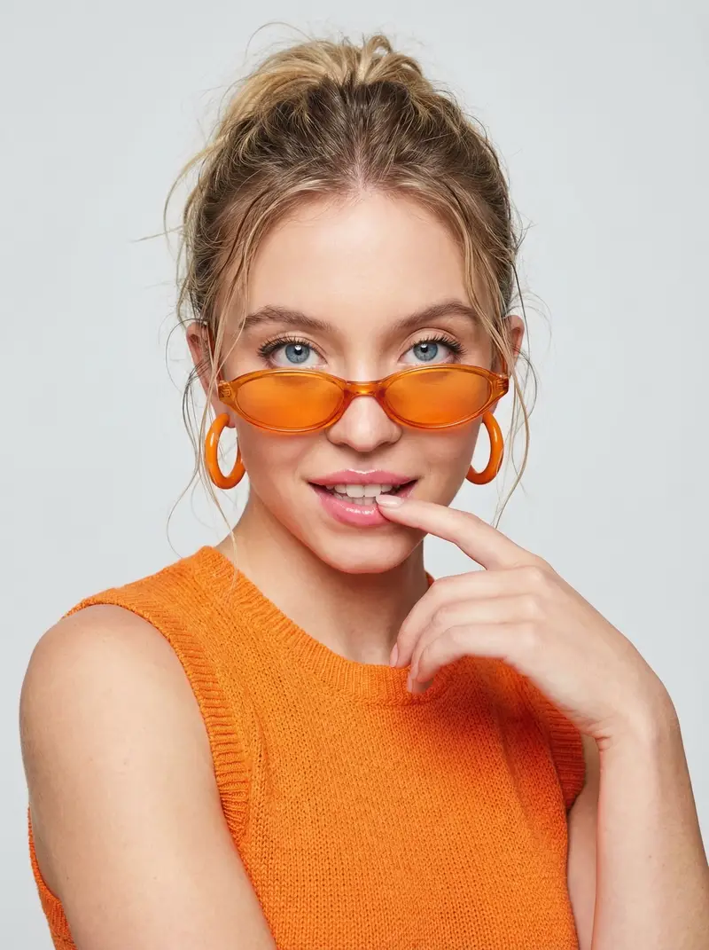 پیش‌نمایش JSON Prompt for High-Fashion Orange Portrait with Reference Image
