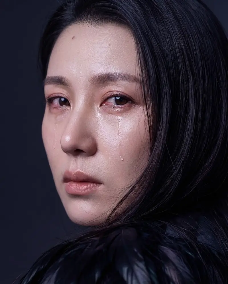 Preview of Crying Lover Portrait (JSON Format)