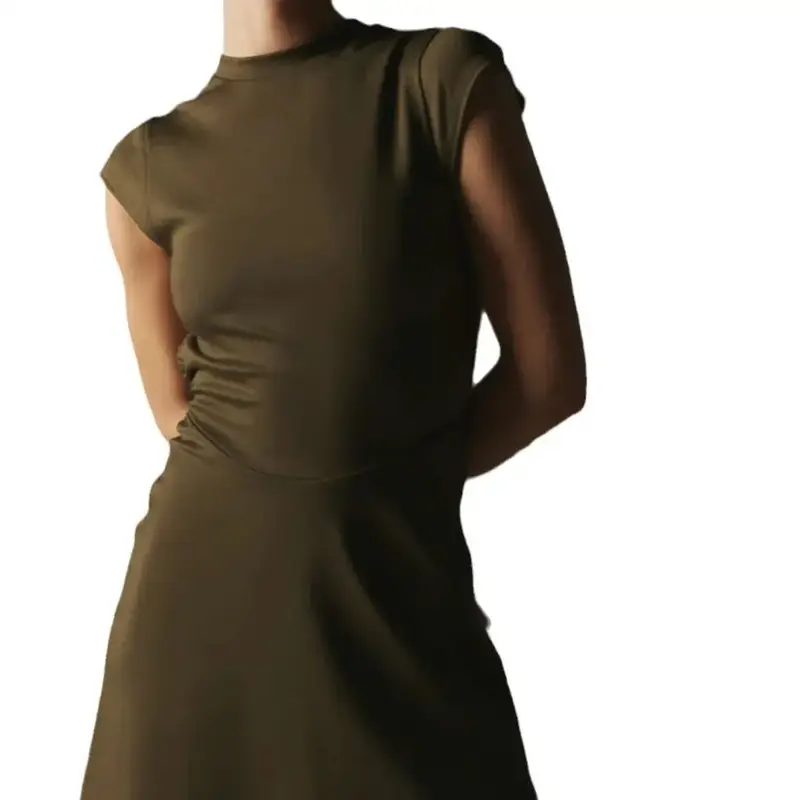 Preview of Candid Fashion Lifestyle Shot with Reference